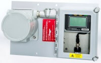 ATEX certified % oxygen transmitter measures O2 concentrations from 0.05% to 100%. 
